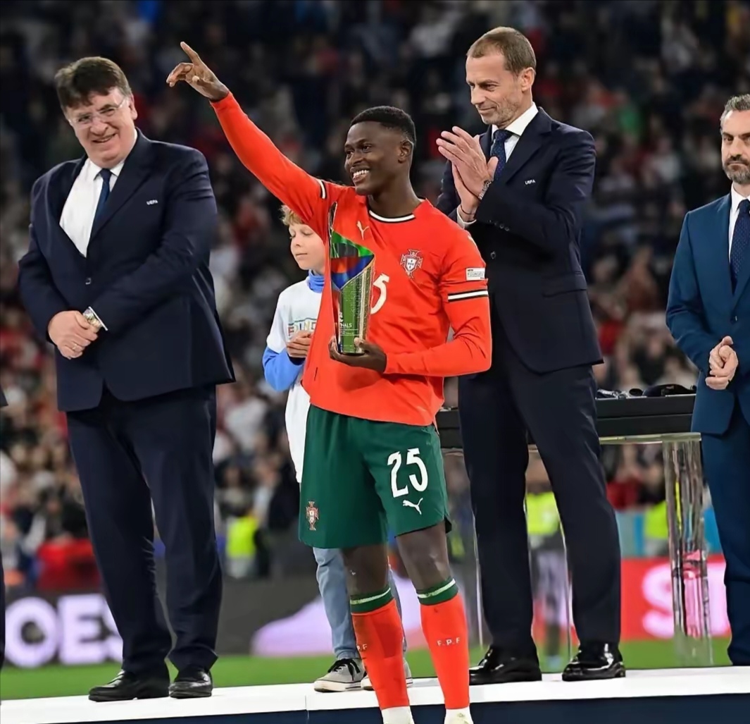 关键时刻体能课后，葡萄牙体育造点机会备战法甲，赛场秩序良好，控场能力受关注的简单介绍