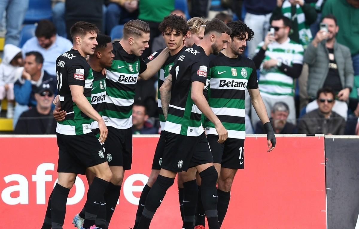 九游娱乐-博阿维斯与卡萨皮亚的葡超生死战