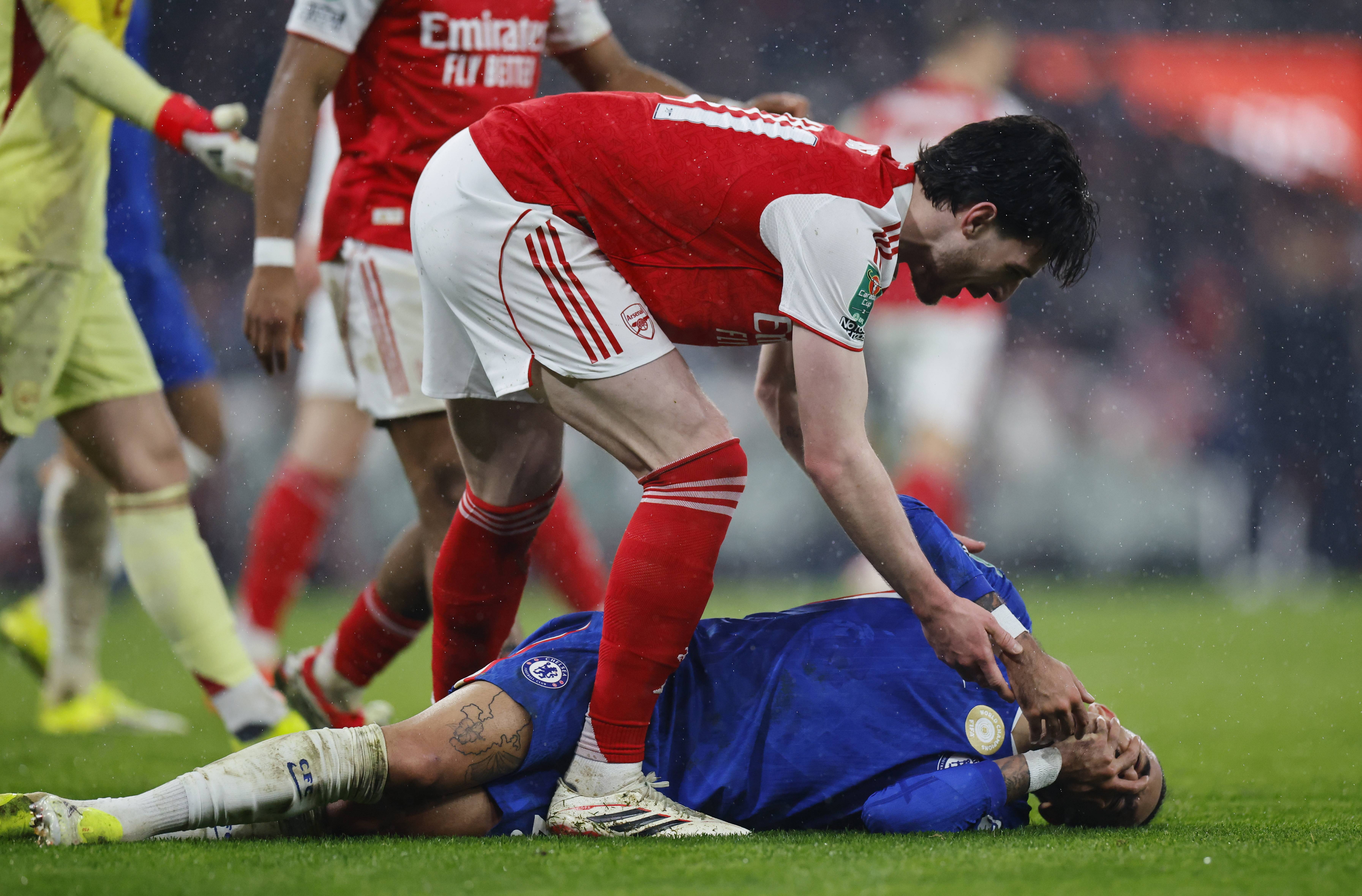 九游娱乐-赛前阿贾克斯调整名单以备足总杯曼联今夜内部沟通，这操作让人直呼：摩纳哥冲刺阶段止住颓势的简单介绍